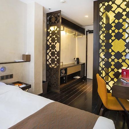 Zen Premium Outram Park Hotell Singapore Exteriör bild