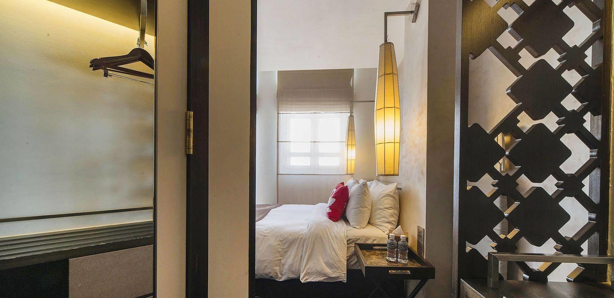 Zen Premium Outram Park Hotell Singapore Exteriör bild